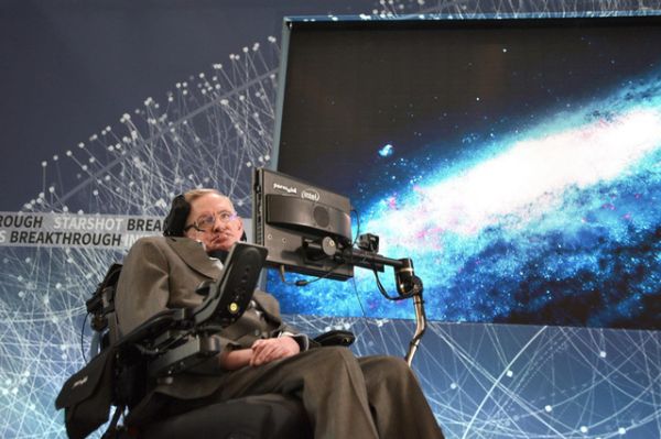 Anh lưu giữ các công trình và di vật của 'ông hoàng vật lý' Stephen Hawking